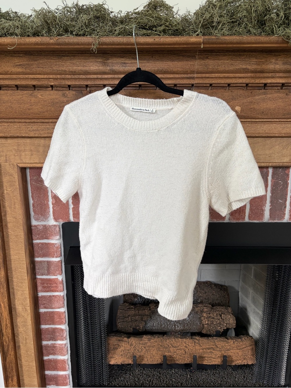Abercrombie & Fitch Off-White Ribbed Crewneck Pullover